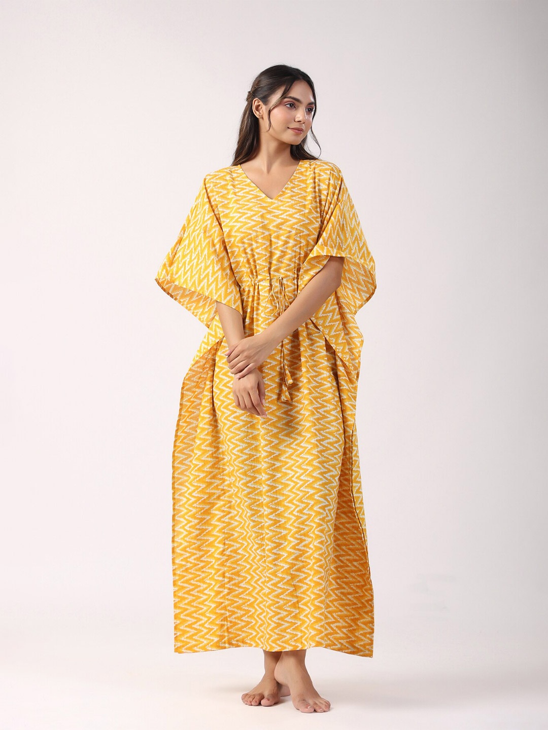 

JISORA Yellow Geometric Printed Pure Cotton Maxi Kaftan Nightdress