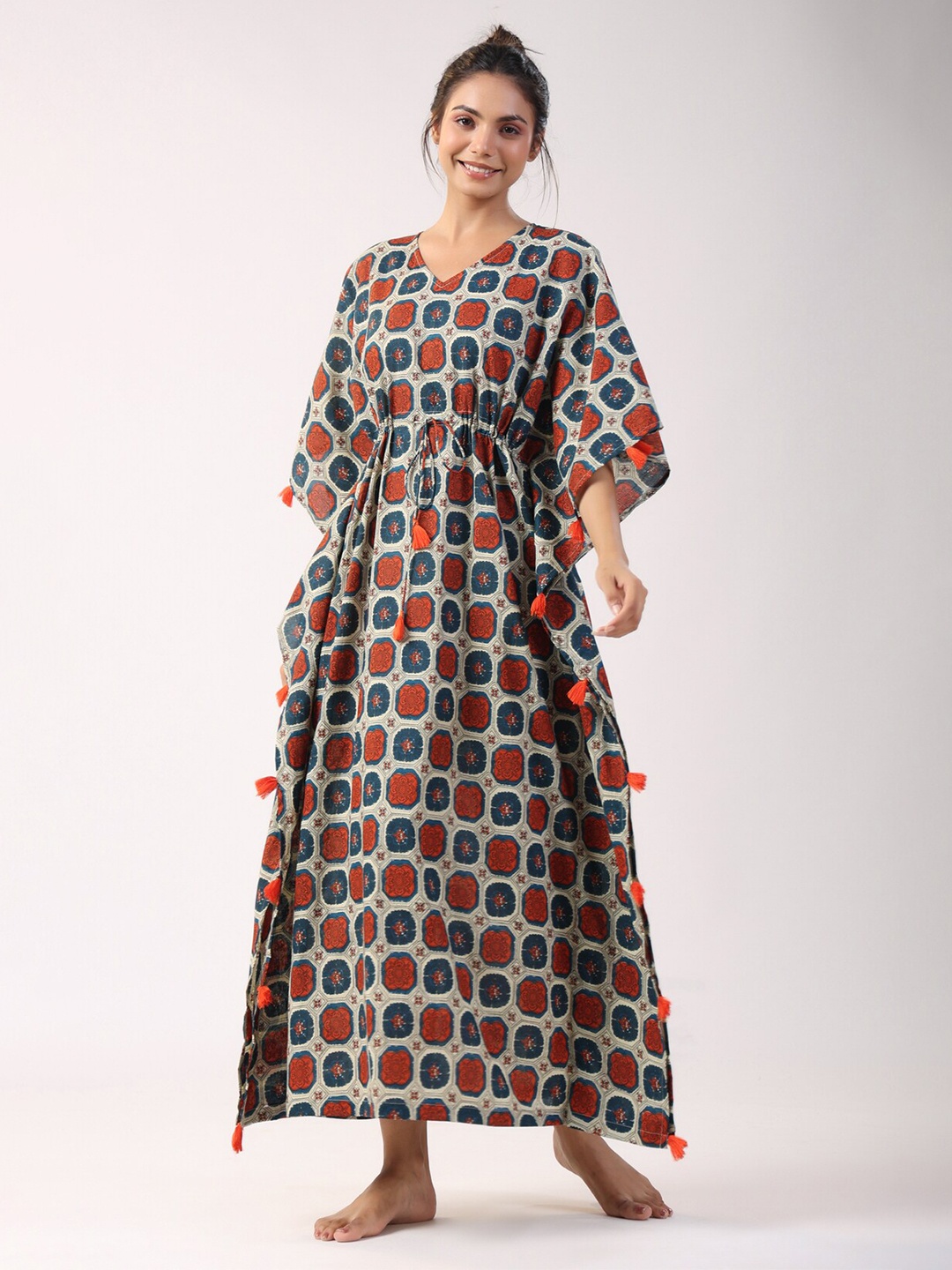 

JISORA Grey, Red & Blue Geometric Printed Pure Cotton Maxi Kaftan Nightdress