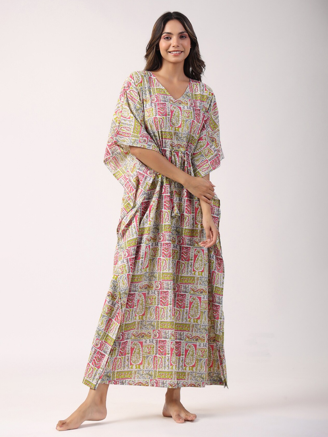 

JISORA Green & Pink Ethnic Motifs Printed Pure Cotton Maxi Kaftan Nightdress