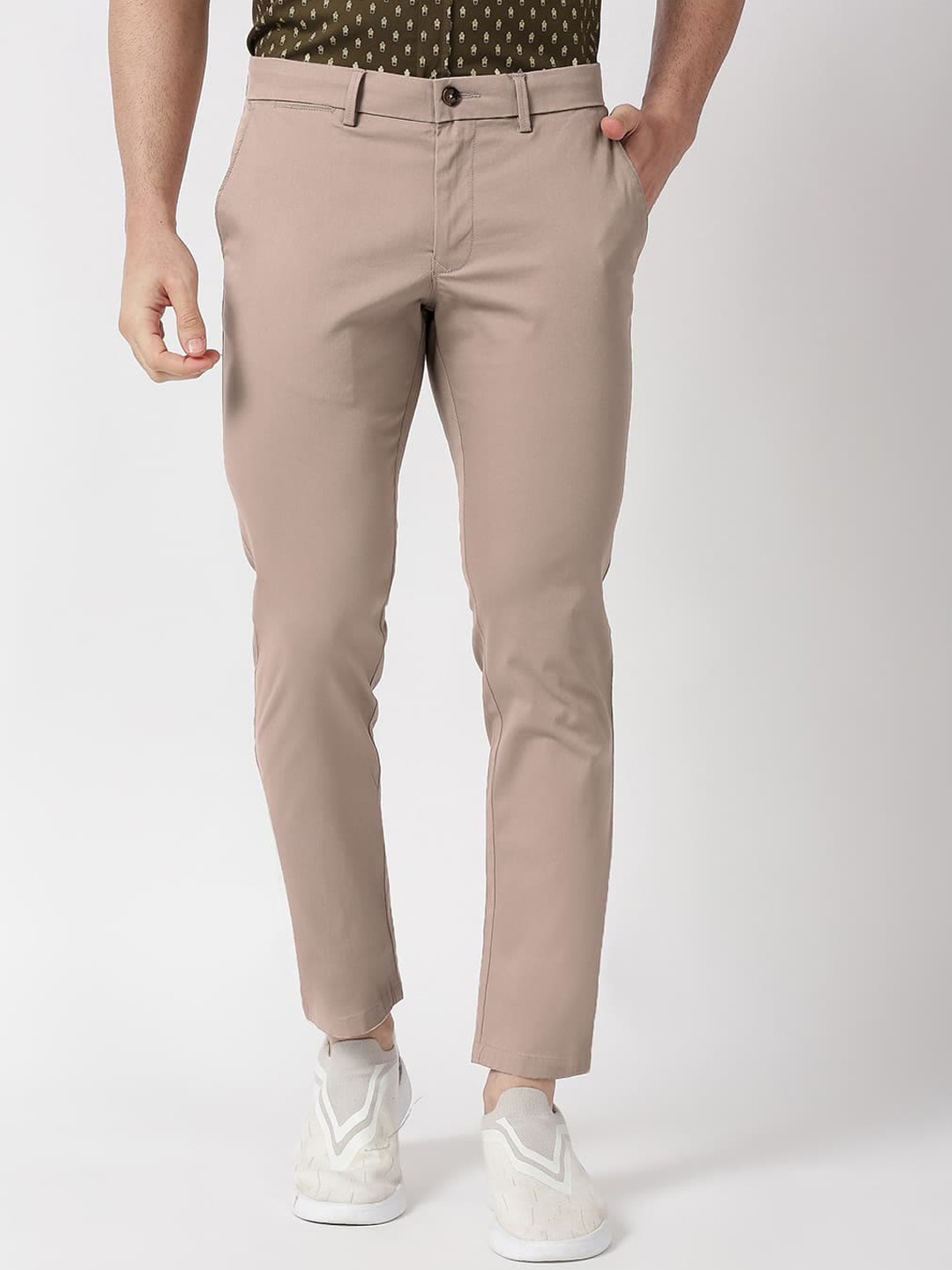 

Basics Men Mid Rise Tapered Fit Cotton Chinos Trousers, Taupe