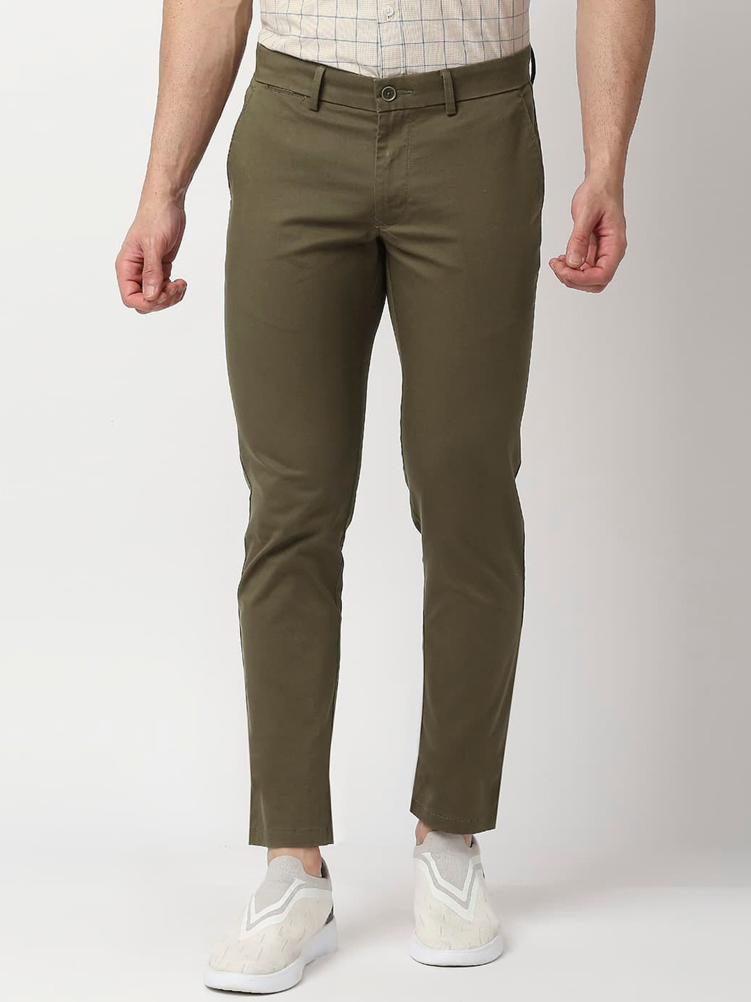 

Basics Men Tapered Fit Mid-Rise Cotton Trousers, Brown