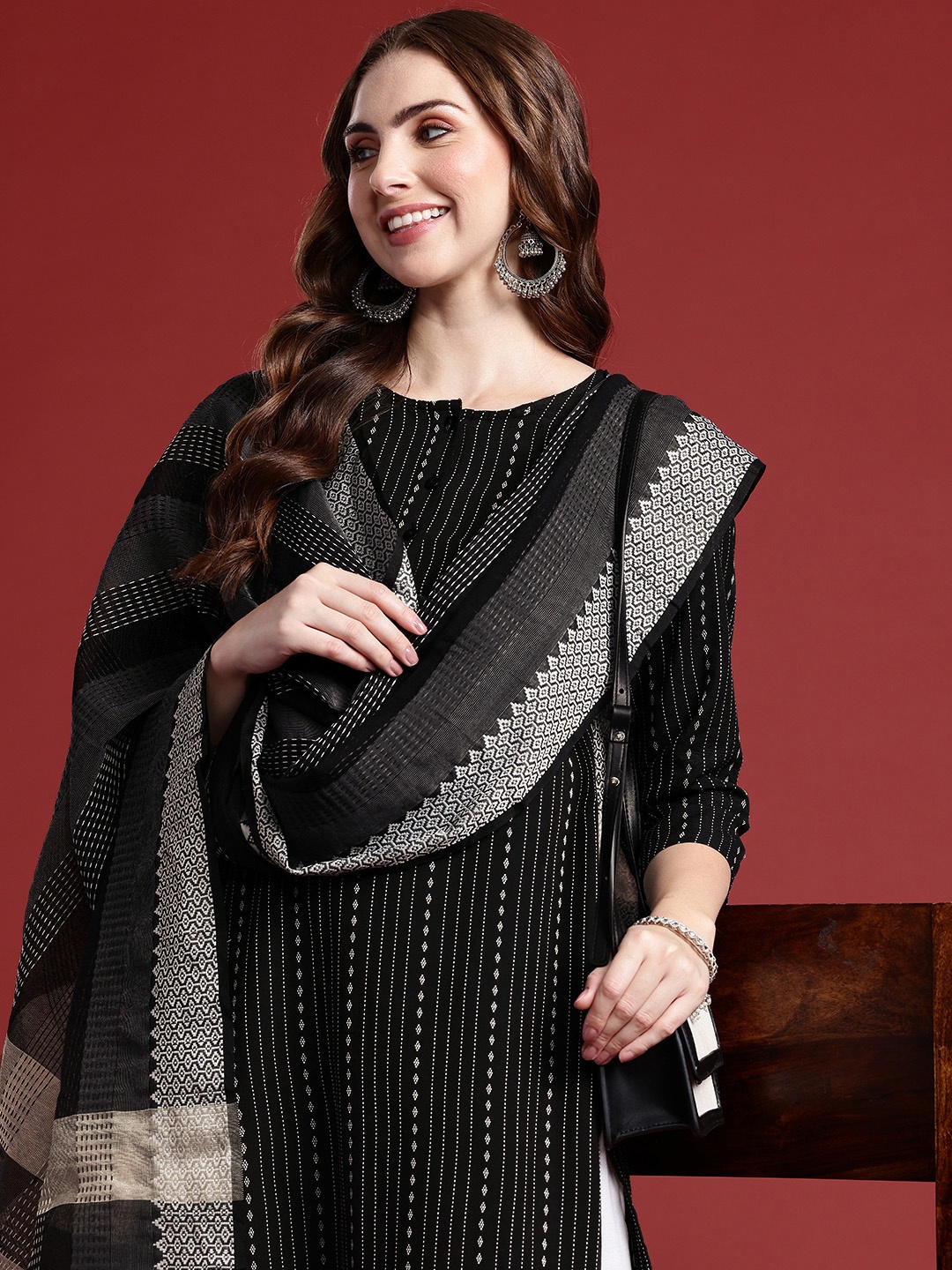 

Anouk Ethnic Motifs Kurta with Palazzos & Dupatta, Black