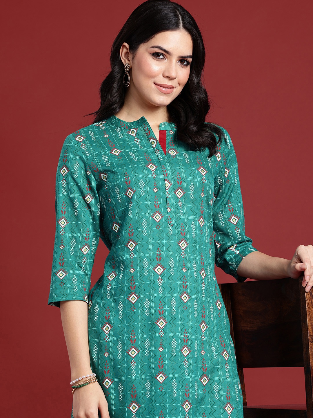 

Anouk Ethnic Motifs Printed Regular Kurta with Trousers, Green