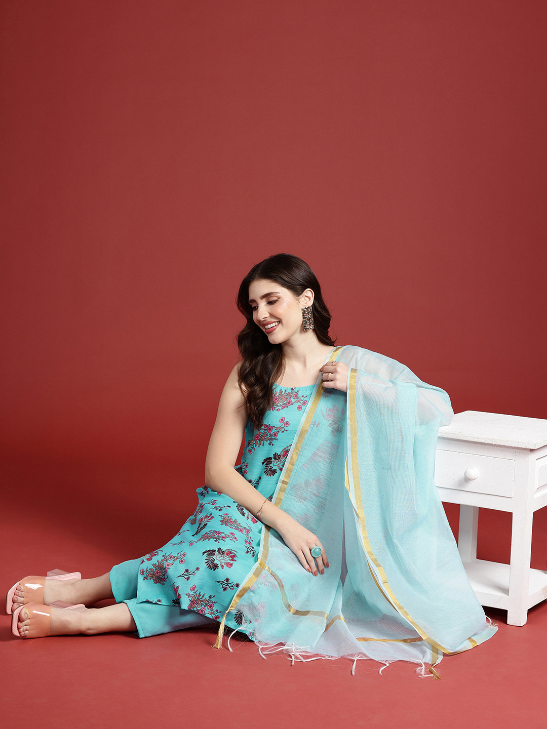

Anouk Floral Printed Regular Kurta with Trousers & Dupatta, Blue