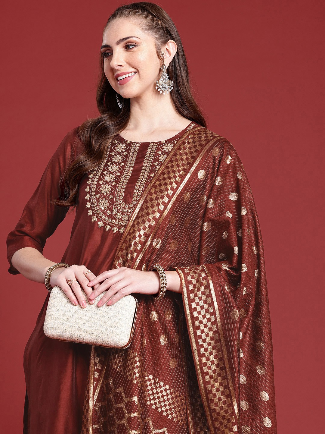 

Anouk Woven Design Regular Sequinned Kurta with Trousers & Dupatta, Maroon