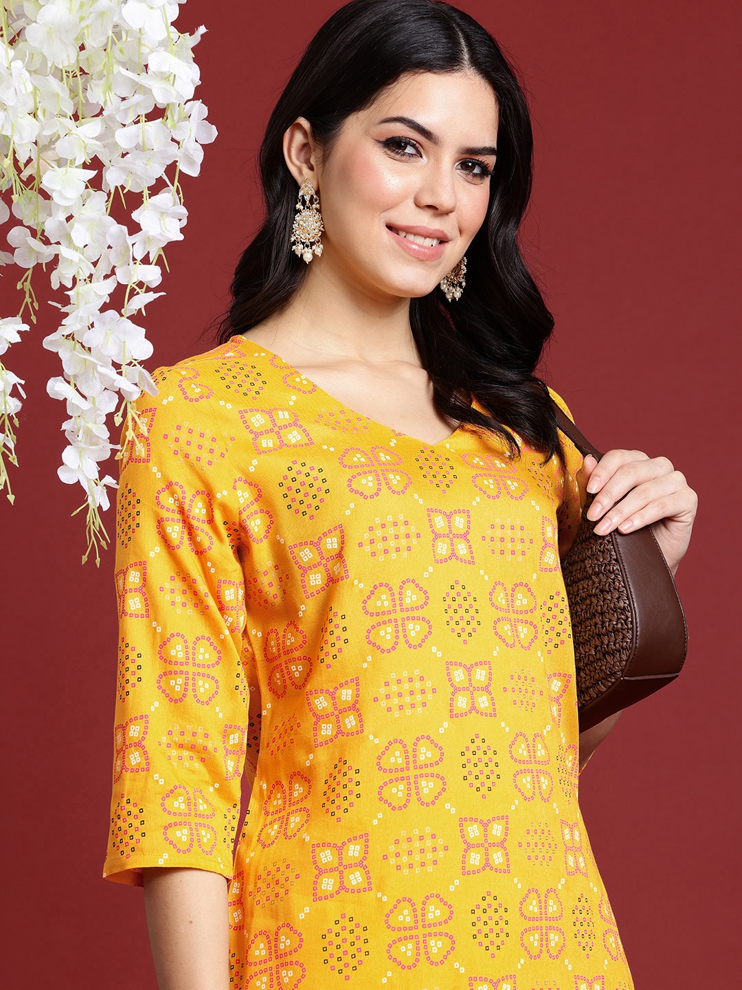 

Anouk Women Printed Regular Kurta With Palazzos, Yellow