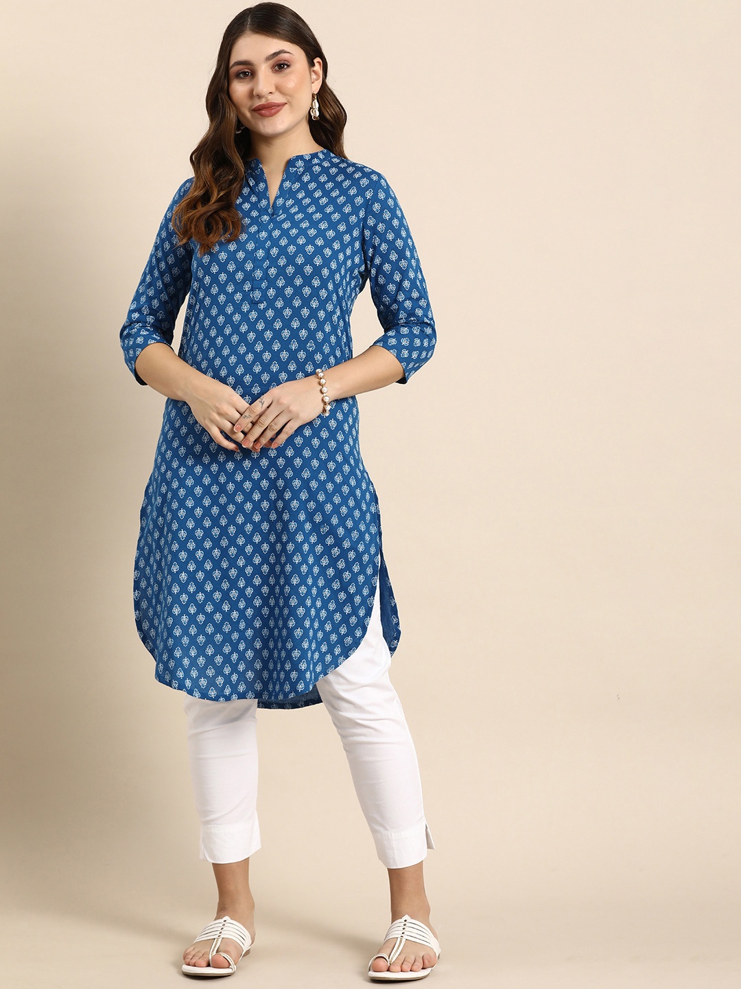 

Anouk Band Collar Floral Printed Pure Cotton Kurta, Blue