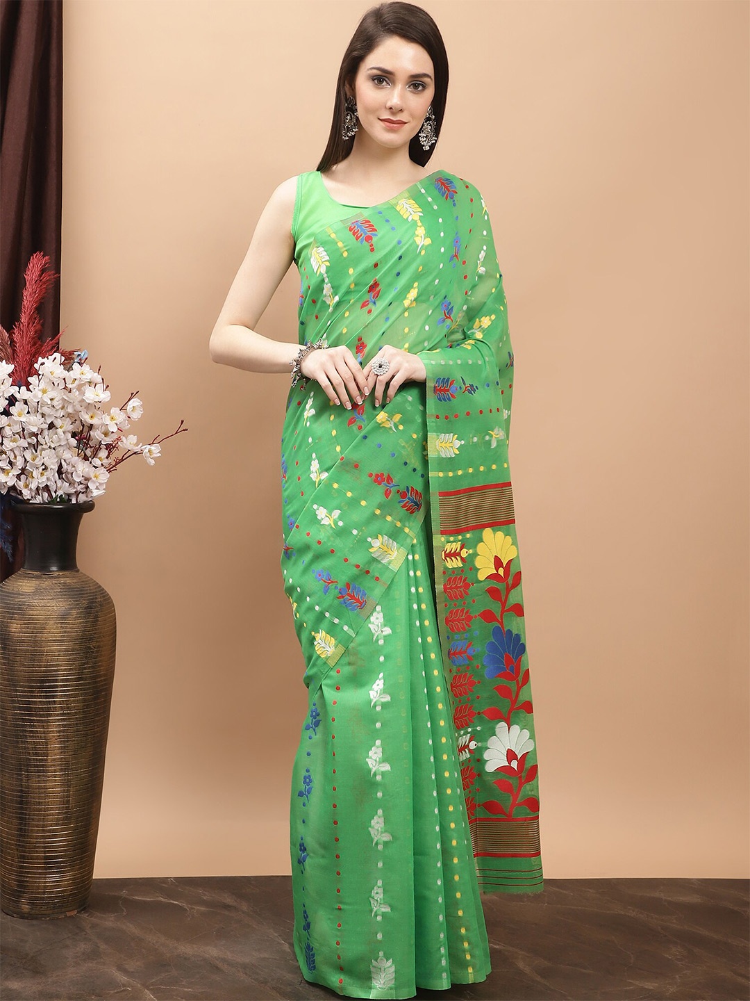 

KALINI Woven Design Pure Cotton Jamdani Saree, Green