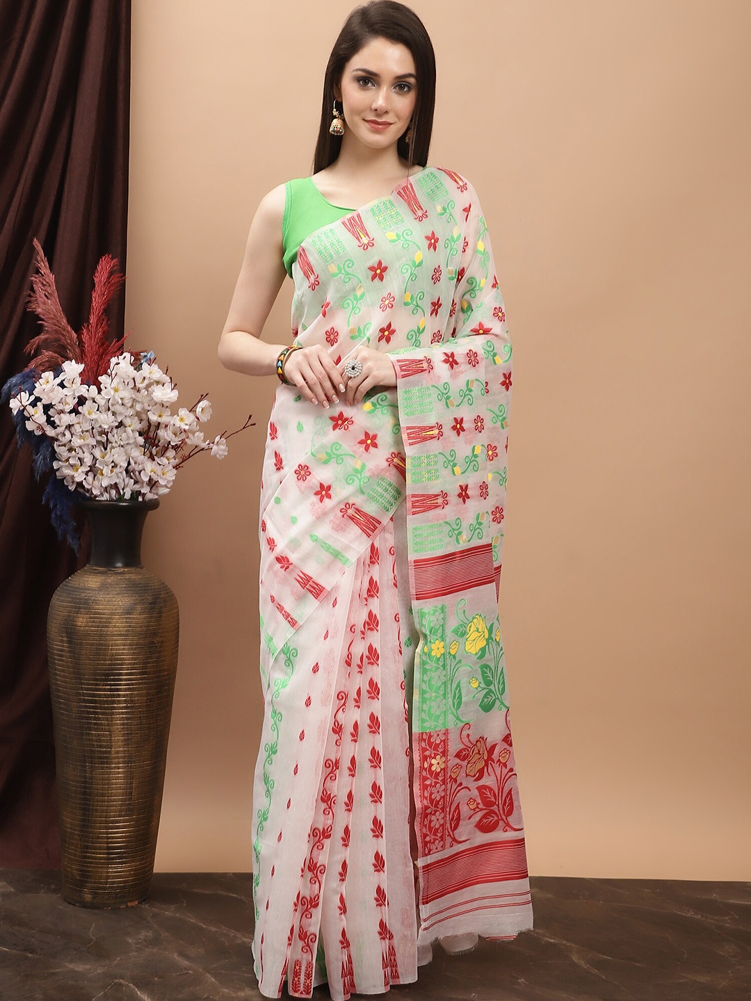 

KALINI Floral Woven Design Pure Cotton Jamdani Saree, White