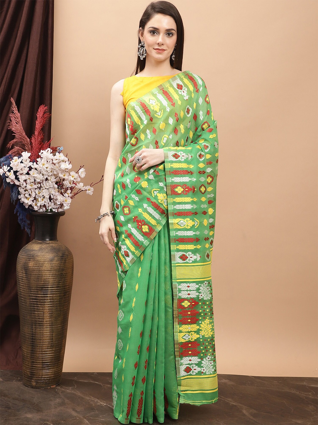 

KALINI Woven Design Pure Cotton Jamdani Saree, Green