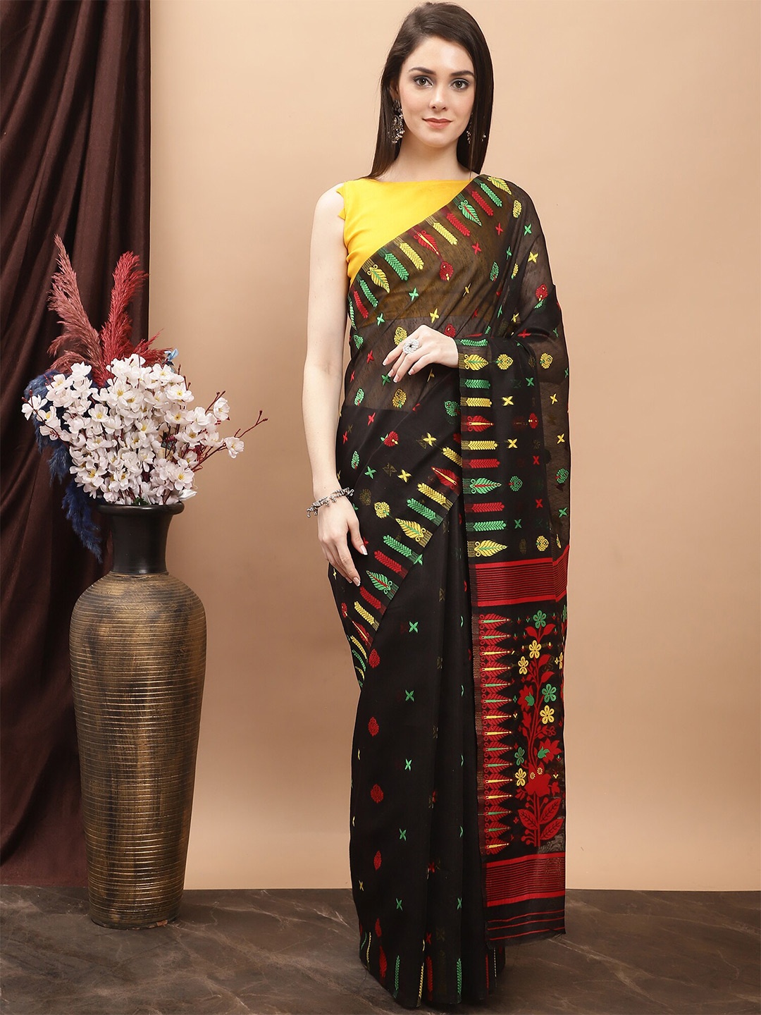 

KALINI Ethnic Motifs Woven Design Pure Cotton Jamdani Saree, Black