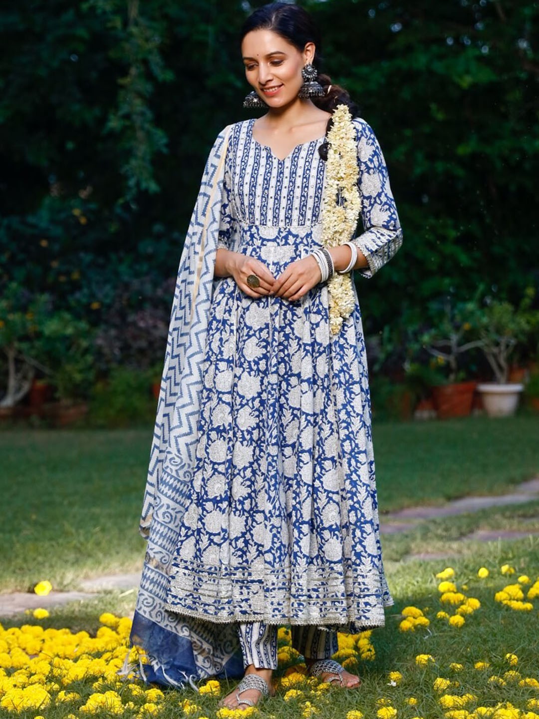 

PHEETA Floral Printed Mirror Work Detail Pure Cotton Kurta with Trousers & Dupatta, Blue