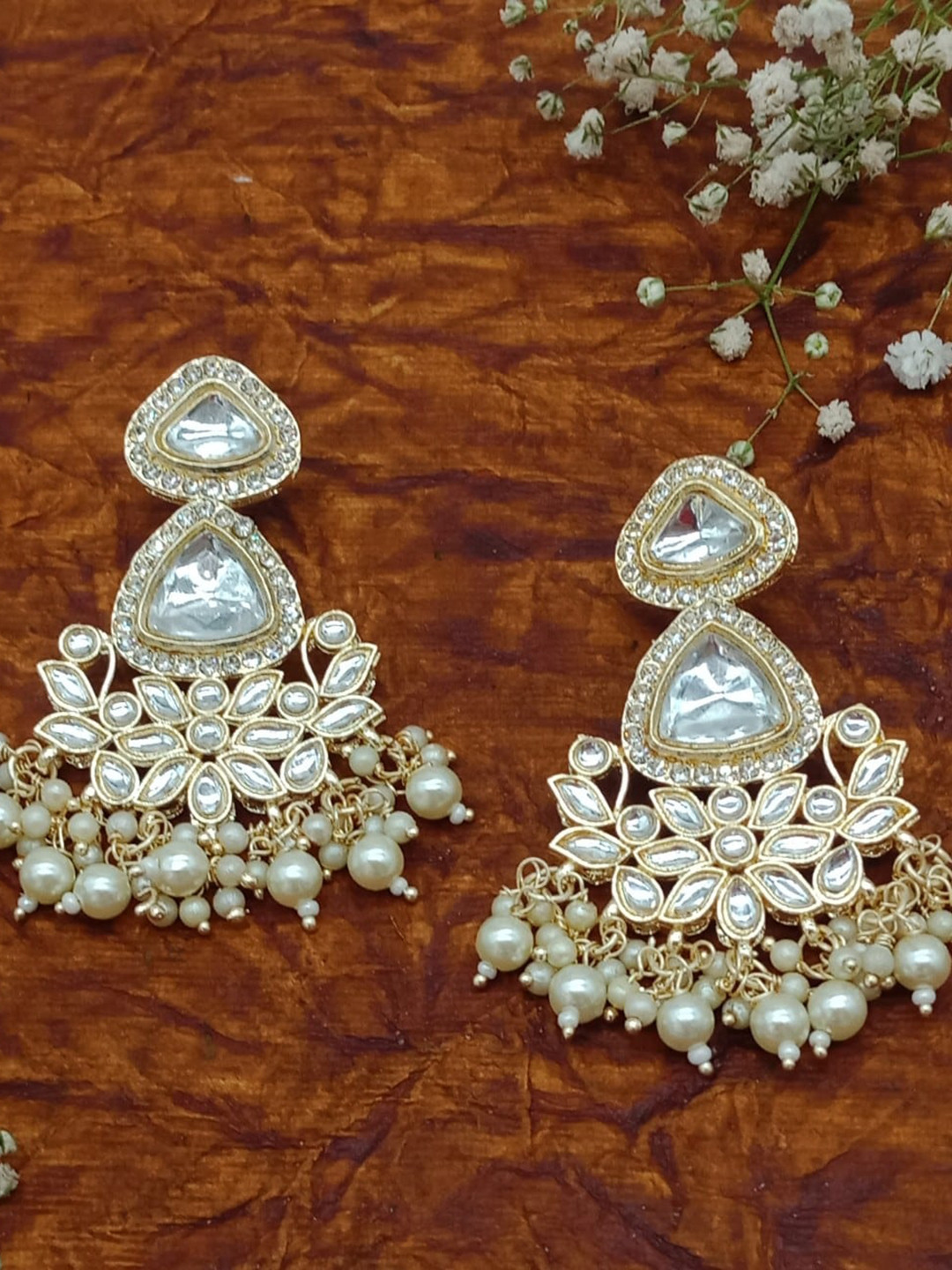 

AASHISH IMITATION Gold-Plated Contemporary Kundan Studded & Beaded Drop Earrings