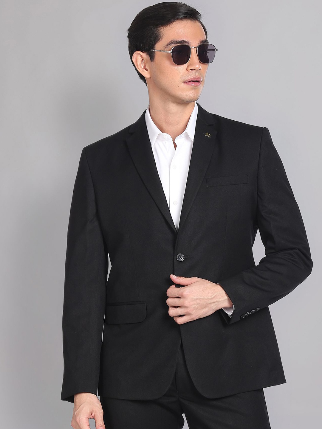 

AD By Arvind Single-Breasted Two-Piece Formal Suit, Black