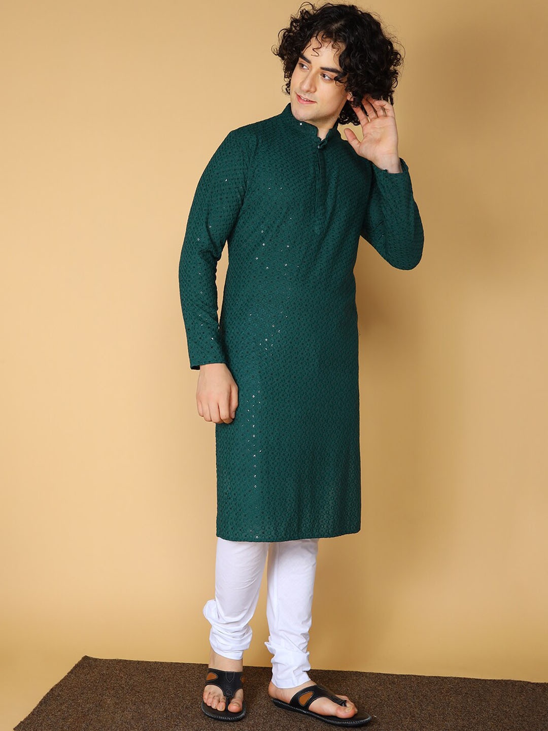 

NAMASKAR Men Floral Embroidered Regular Sequinned Chikankari Kurta with Churidar, Green