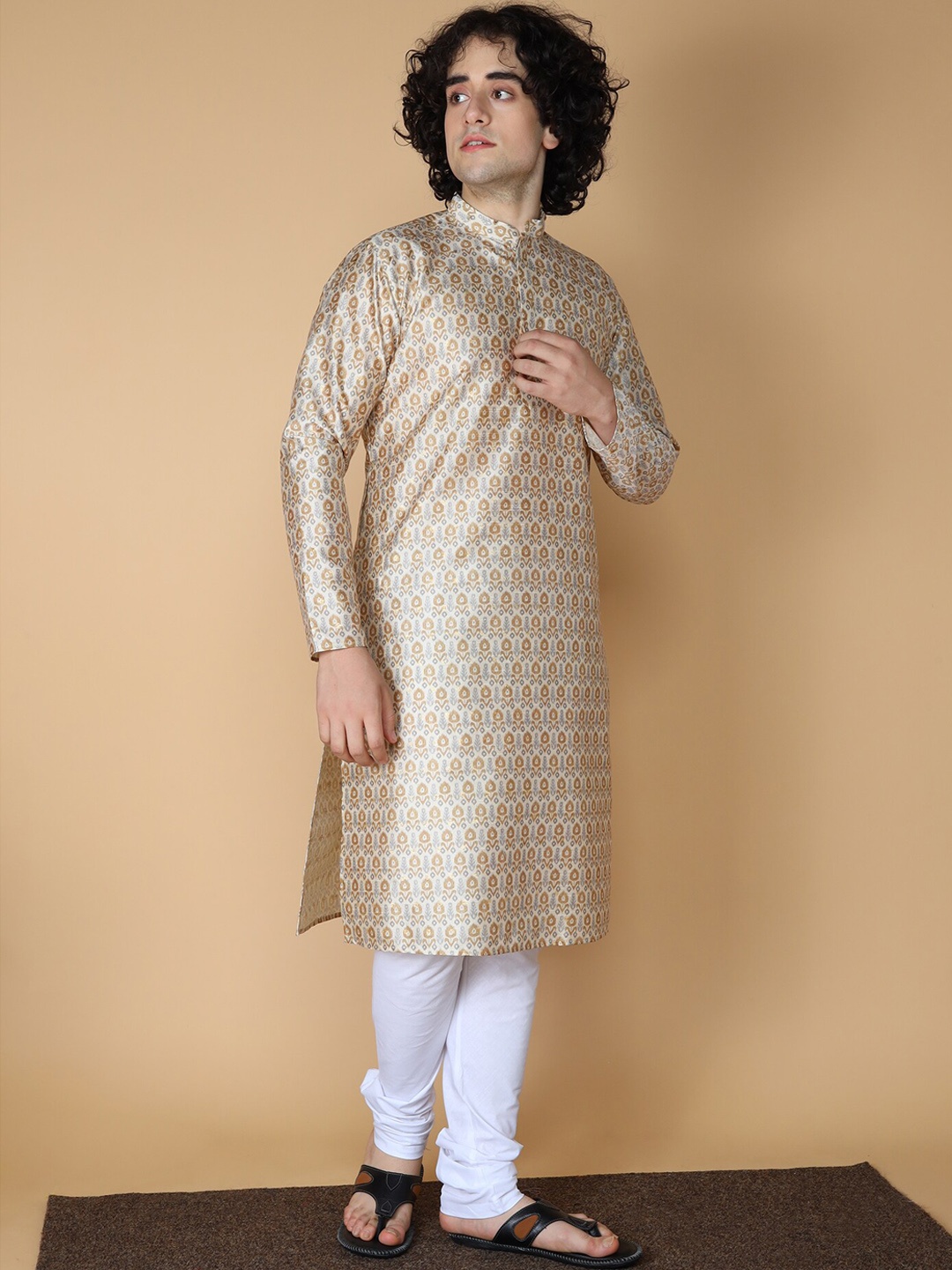 

NAMASKAR Ethnic Motif Printed Regular Pure Silk Kurta with Churidar, Gold