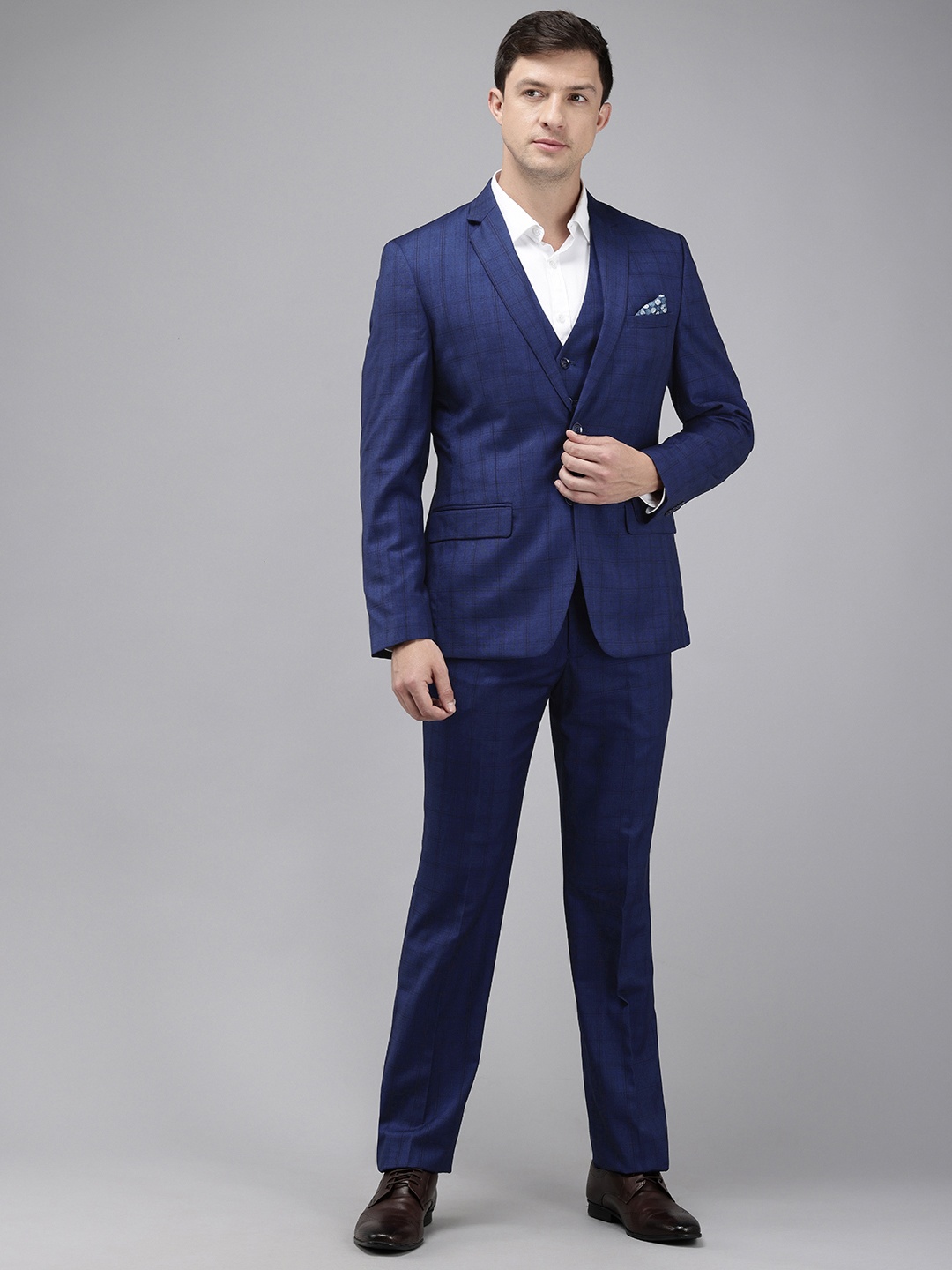 

Park Avenue Single Breasted 3-Piece Formal Suit, Blue