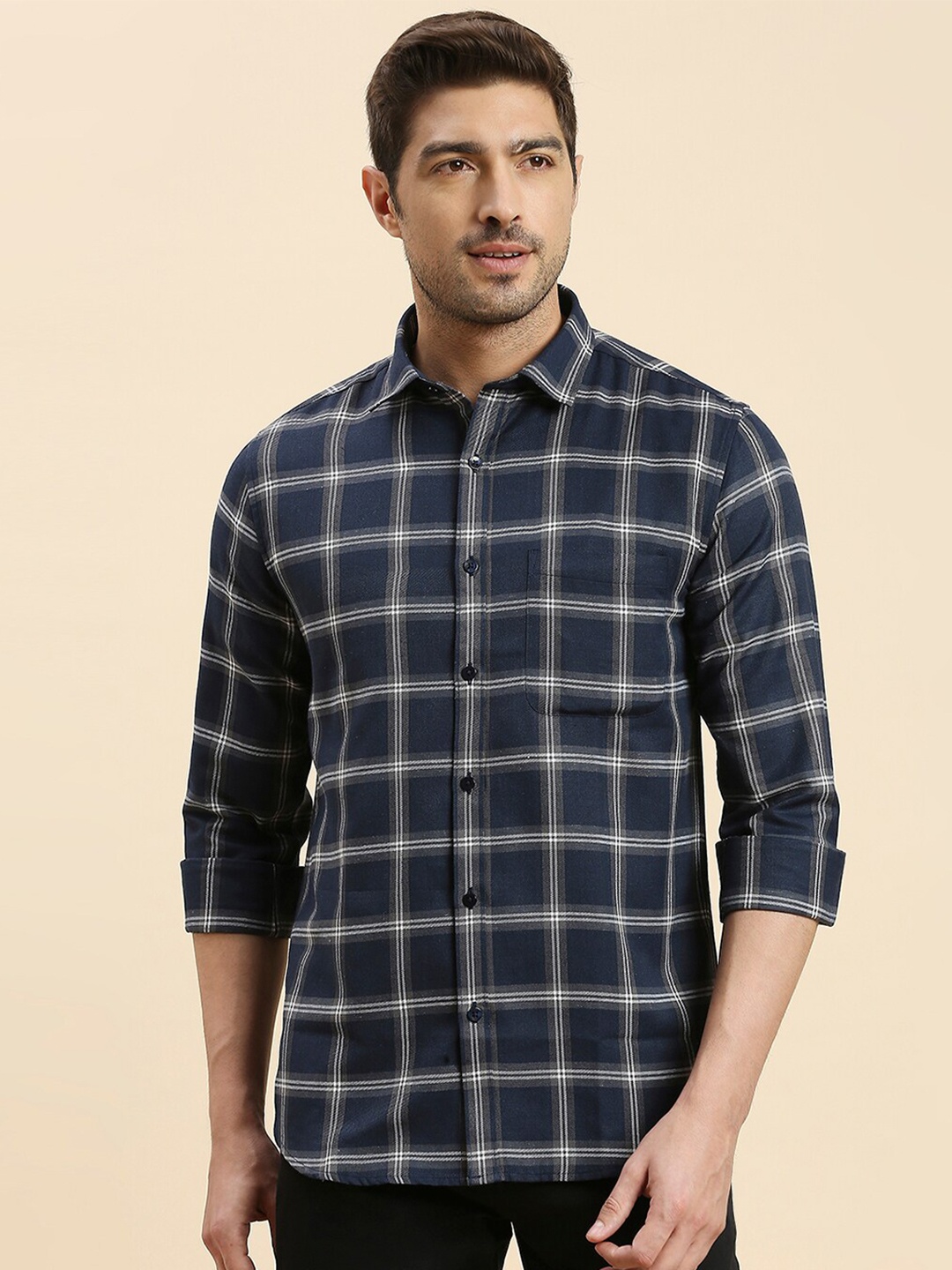 

encore by INVICTUS Navy Blue & White Tartan Checked Original Slim Fit Twill Casual Shirt