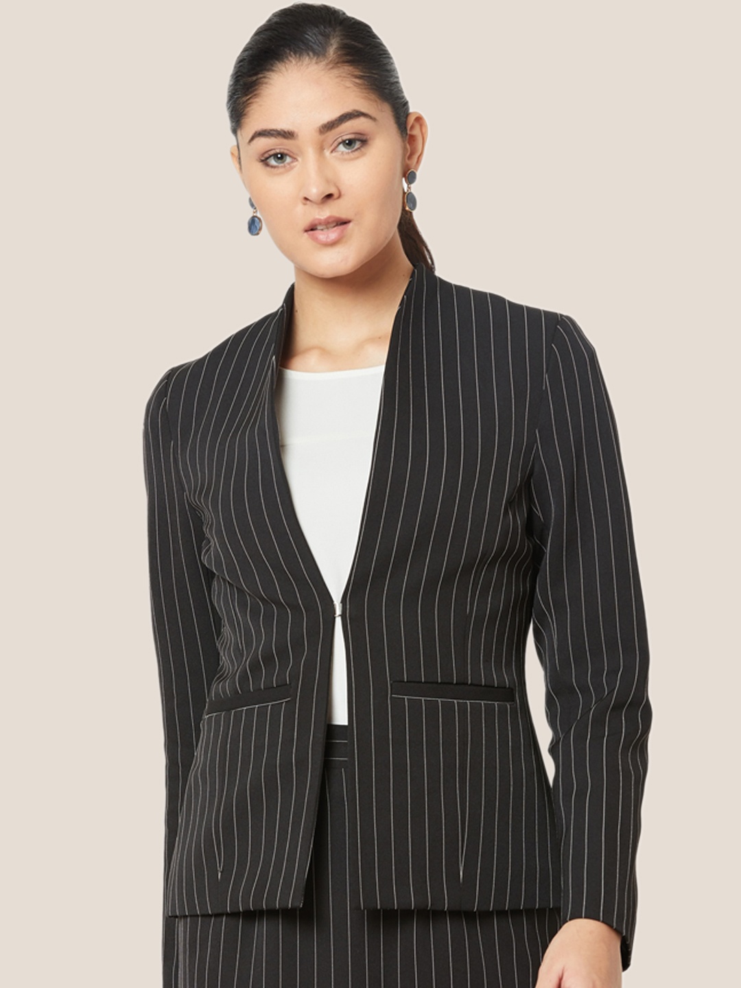 

SALT ATTIRE Striped Comfort-Fit Open Front Formal Blazer, Black