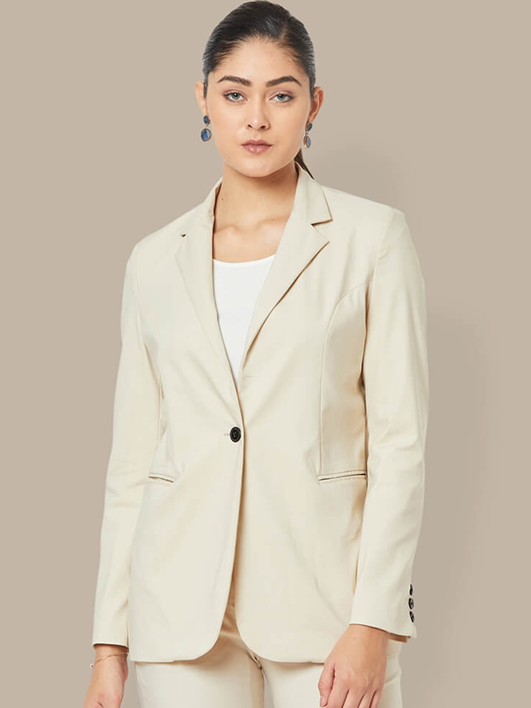 

SALT ATTIRE Comfort-Fit Single-Breasted Casual Blazer, Cream