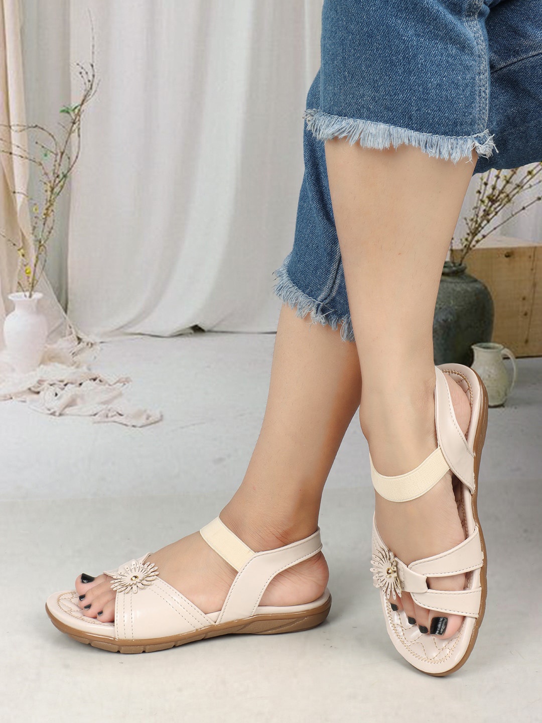 

ICONICS Textured Open Toe Flats, Cream