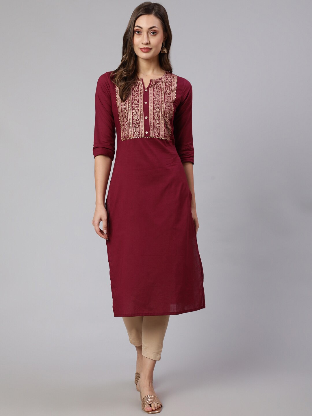 

Nayo Floral Printed Round Neck Kurta, Burgundy