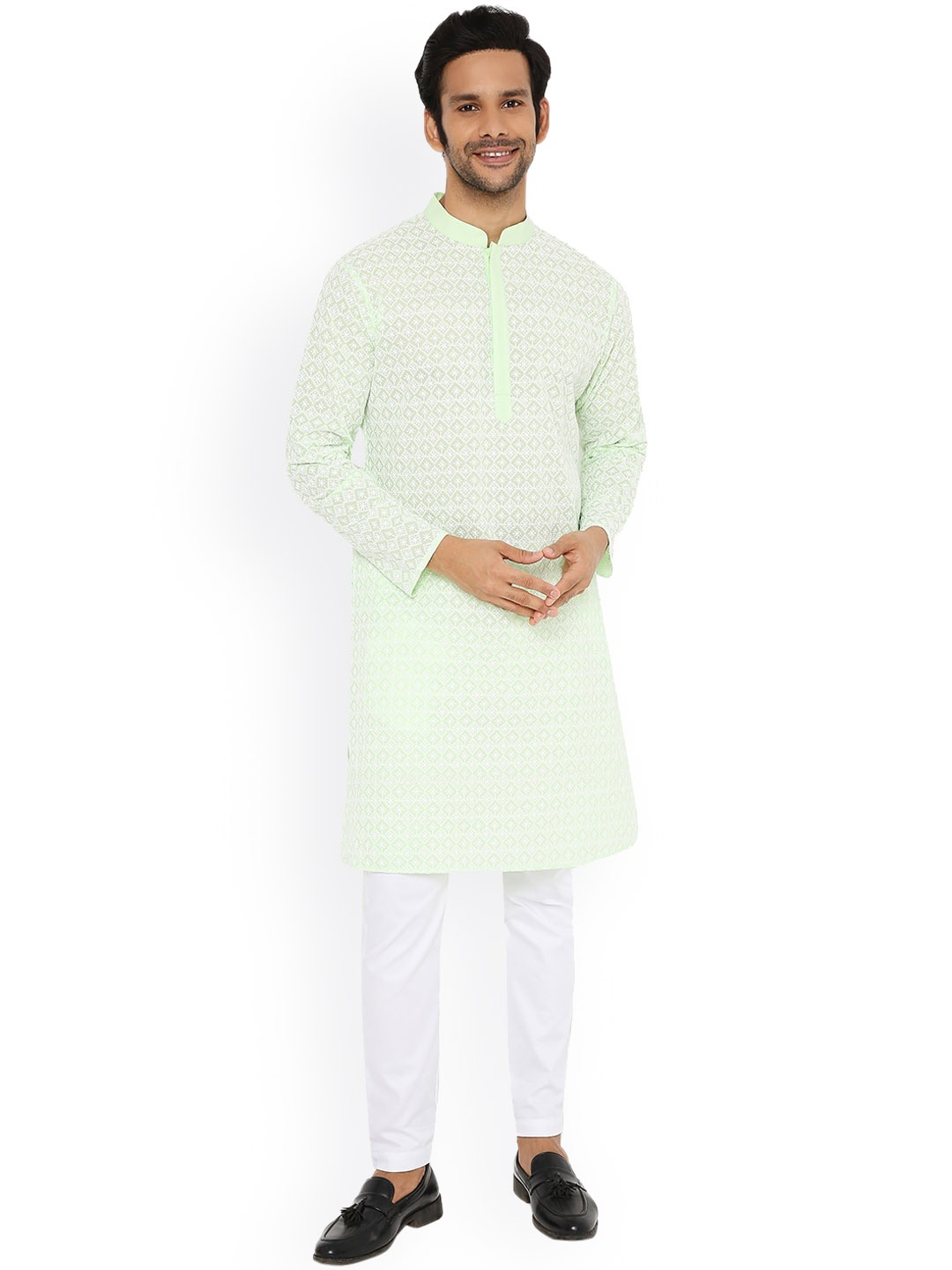 

Be Desi Ethnic Motifs Embroidered Thread Work Straight Kurta, Green