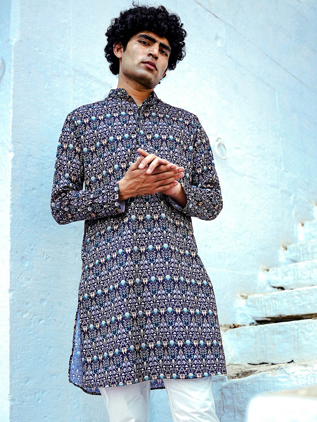 

Be Desi Ethnic Motifs Printed Long Sleeves Kurta, Navy blue