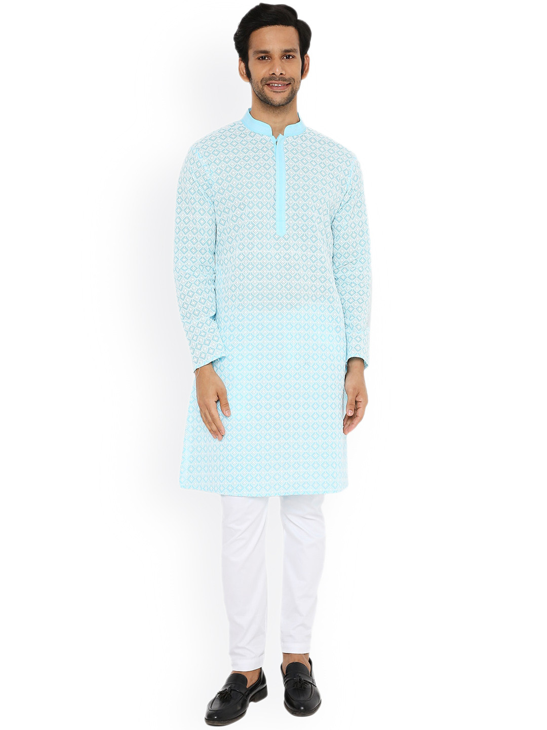 

Be Desi Floral Embroidered Mandarin Collar Thread Work Kurta, Blue