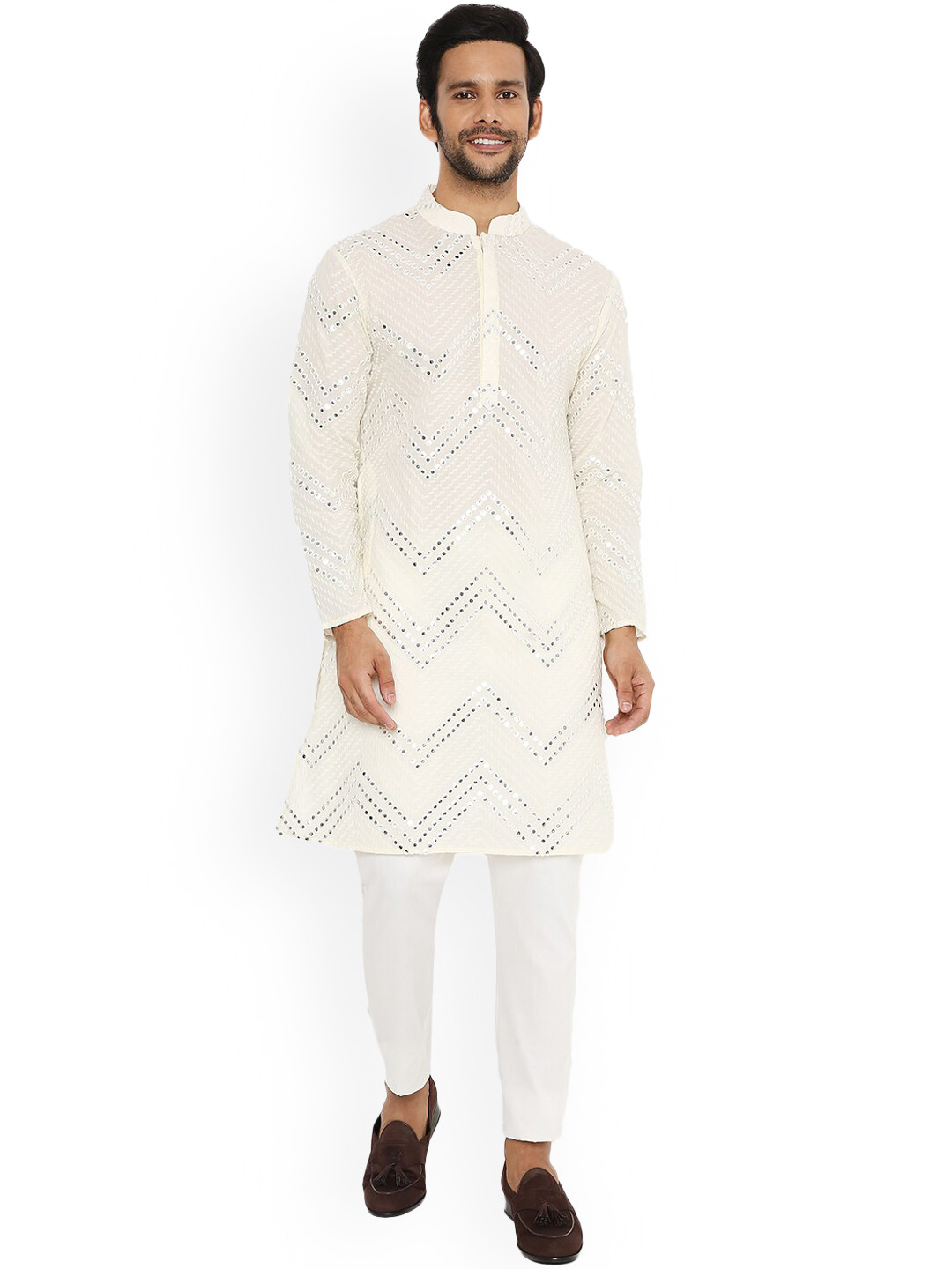 

Be Desi Chevron Embroidered Mirror Work Straight Kurta, Off white
