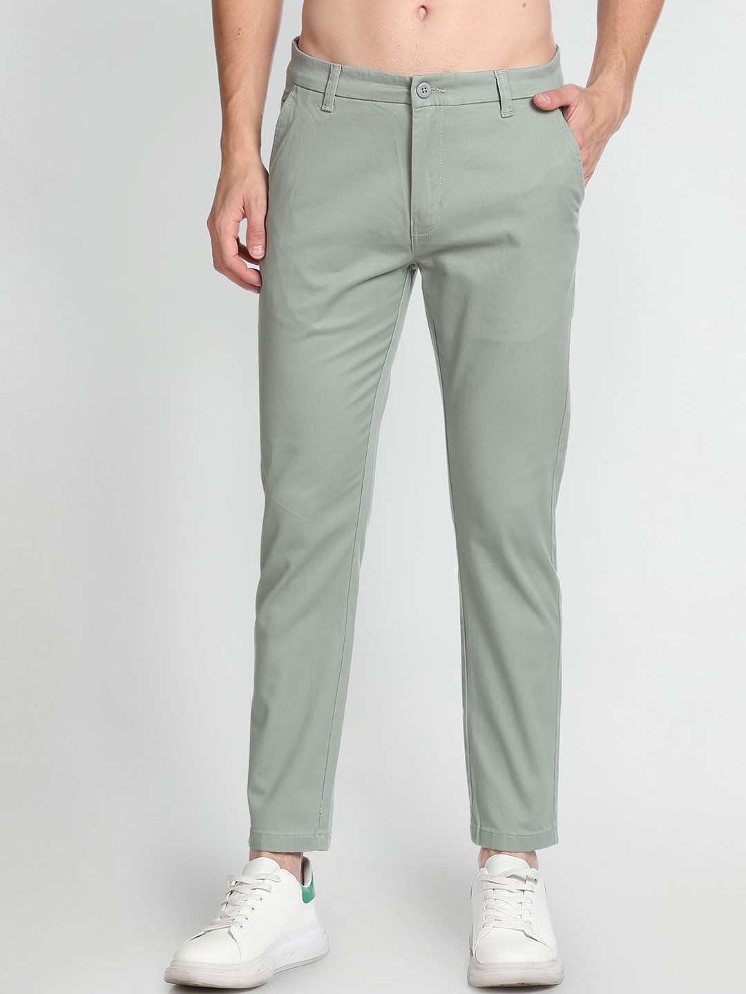

Flying Machine Men Tapered Fit Mid-Rise Plain Cotton Chinos, Green