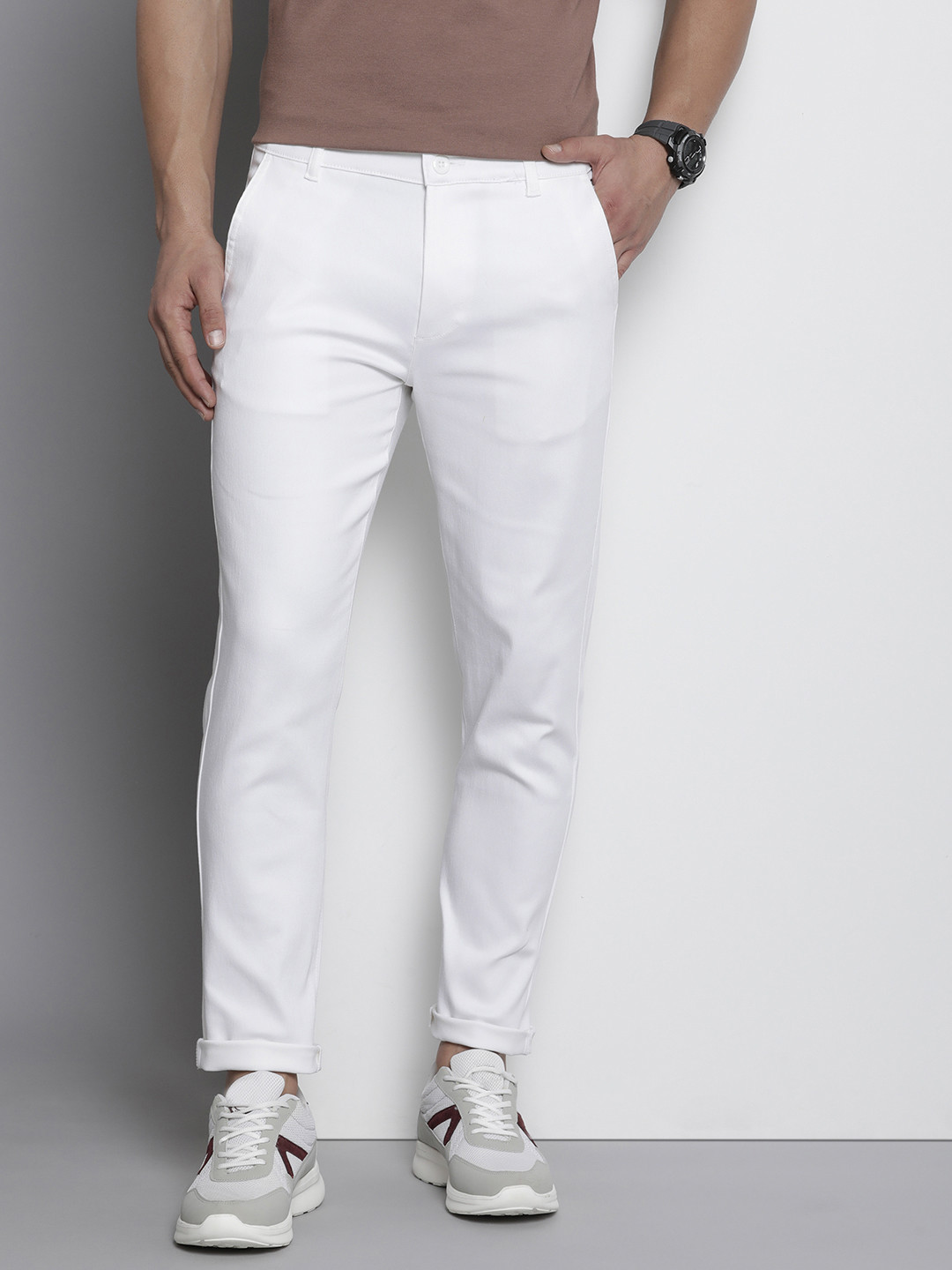 

The Indian Garage Co Men Slim Fit Chinos, White