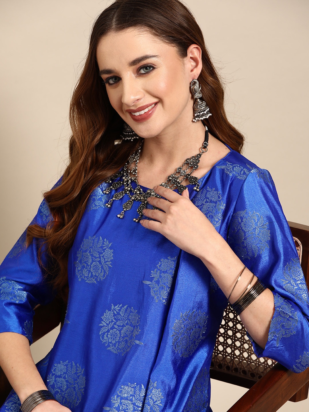 

Sangria Ethnic Motifs Brocade Zari Work Kurta Set, Blue