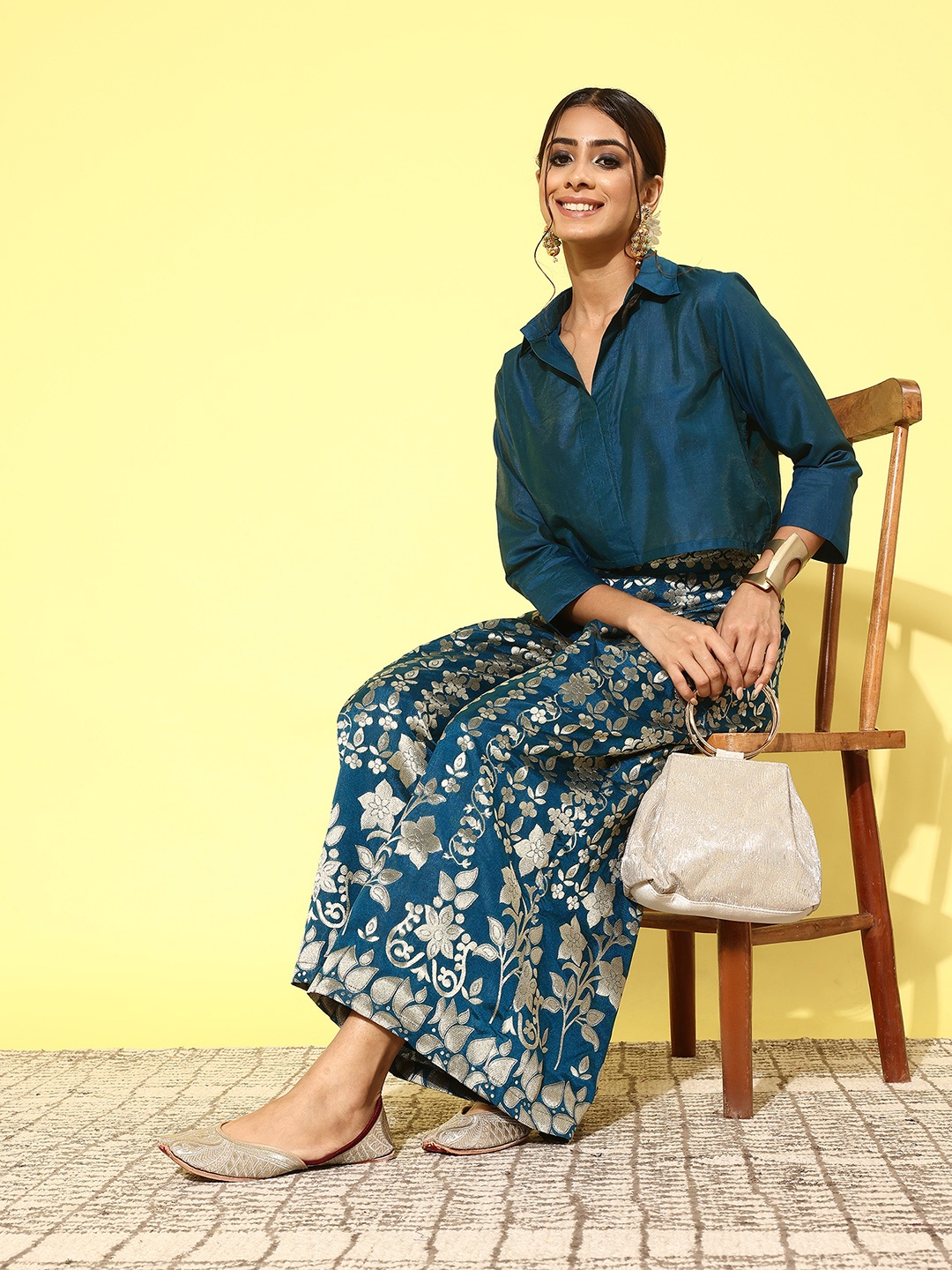 

Sangria Zari Embroidered Ethnic Kurta Set, Teal