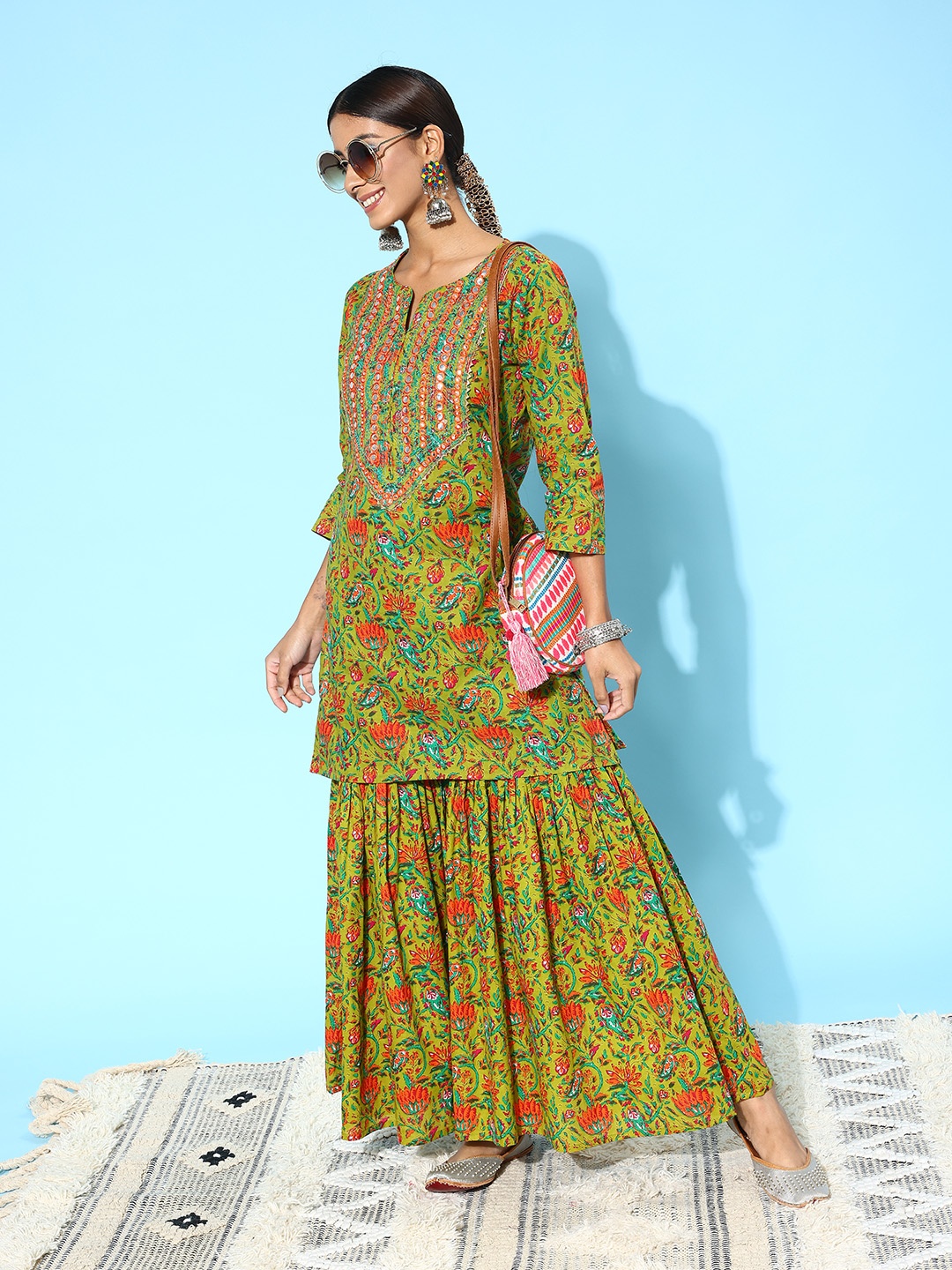 

Sangria Women Floral Printed Regular Mirror Work Pure Cotton Kurta with Sharara, Green