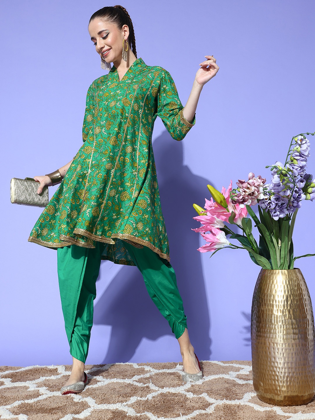 

Sangria Floral Printed Gotta Patti Detail Pure Cotton Kurta with Dhoti Pants, Green