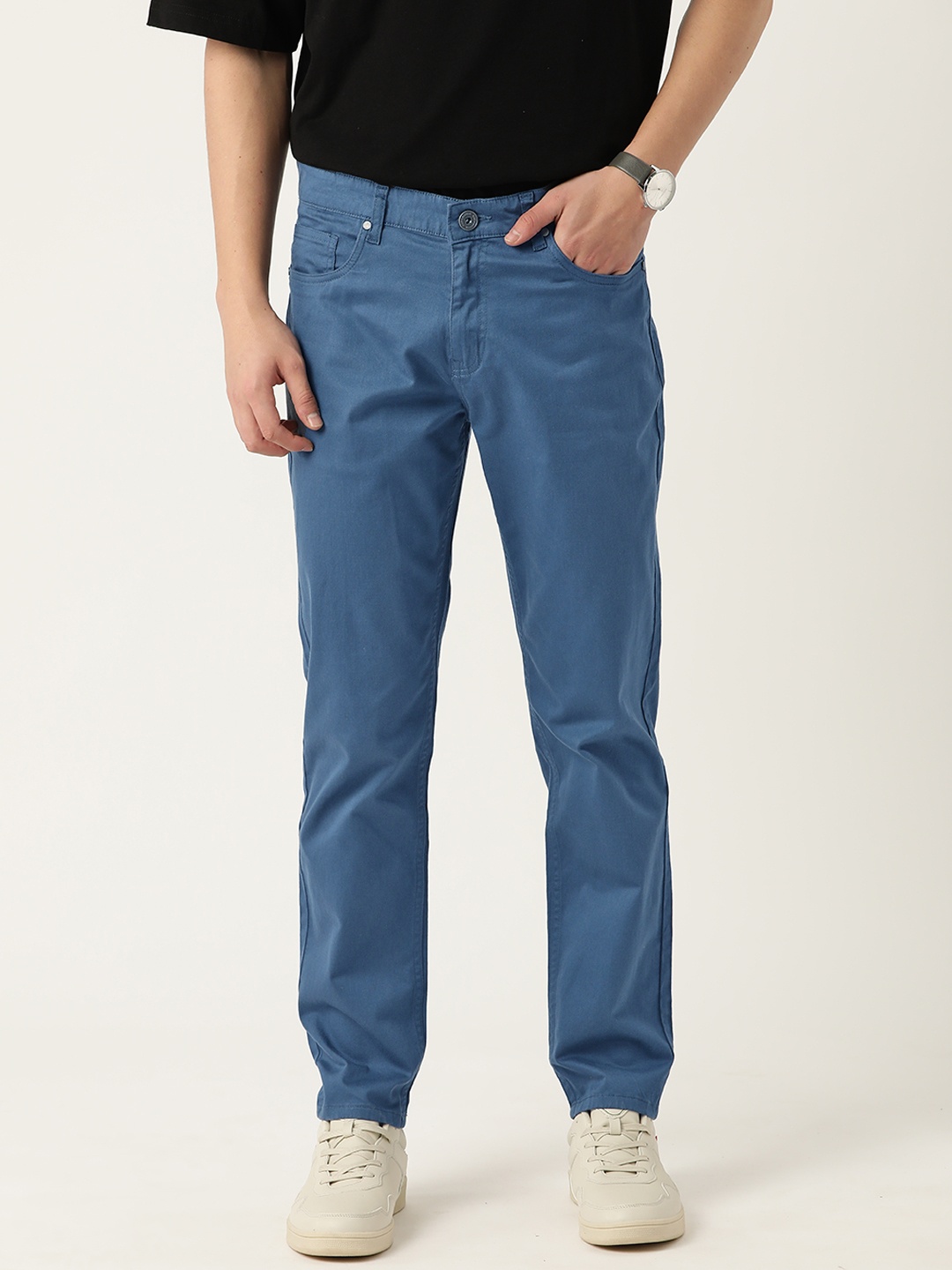 

Mast & Harbour Men Solid Regular Fit Chinos, Navy blue