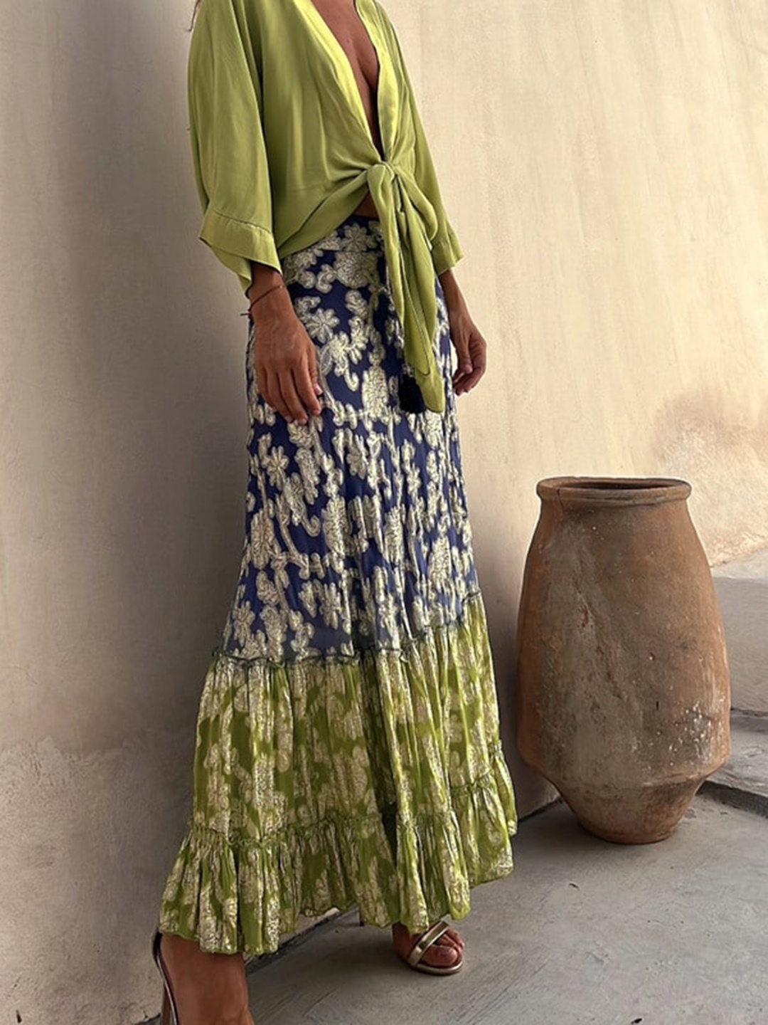 

BoStreet Green & Blue Floral Printed Tiered Maxi Skirt