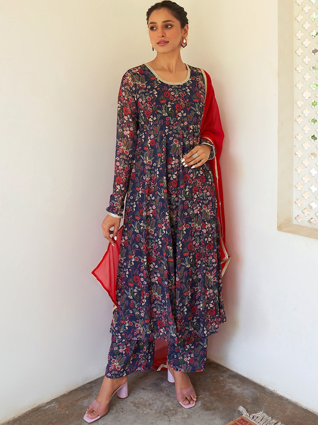 

Janasya Floral Printed Gotta Patti Anarkali Kurta and Palazzos With Dupatta, Blue
