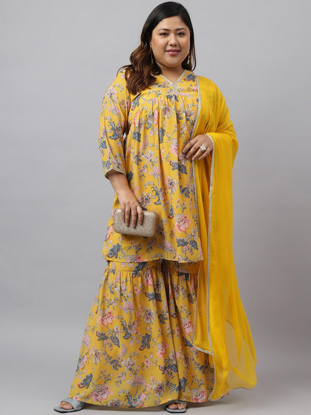 

Janasya Plus Size Floral Printed Gotta Patti Kurta With Sharara & Dupatta, Yellow