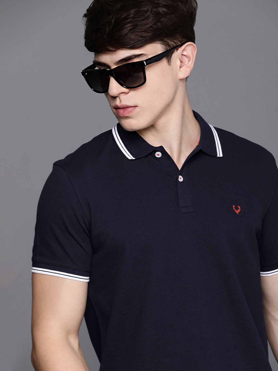 

Allen Solly Solid Polo Collar Cotton T-shirt, Navy blue