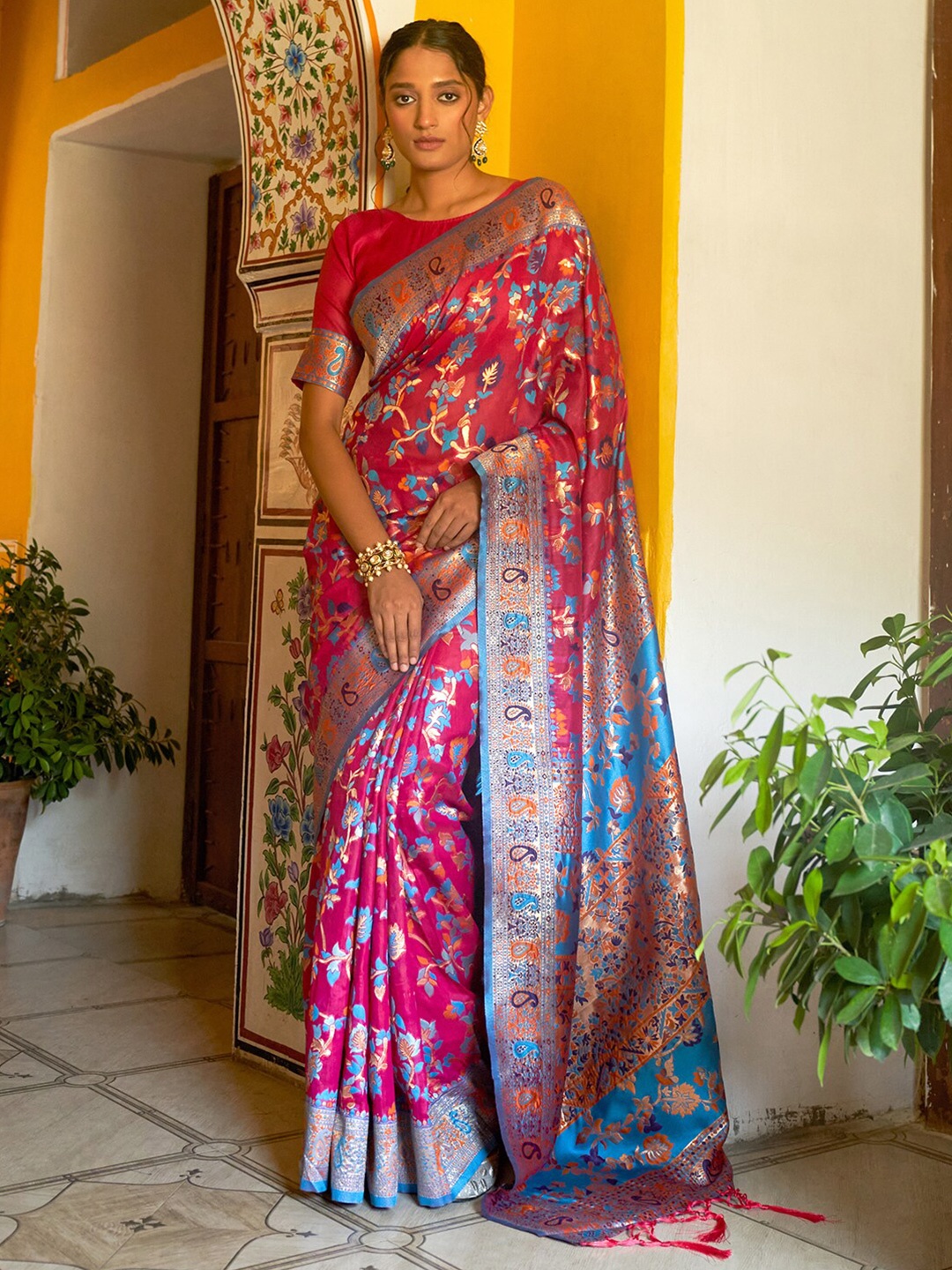 

Janasya Pink & Blue Ethnic Motifs Woven Design Zari Chanderi Saree