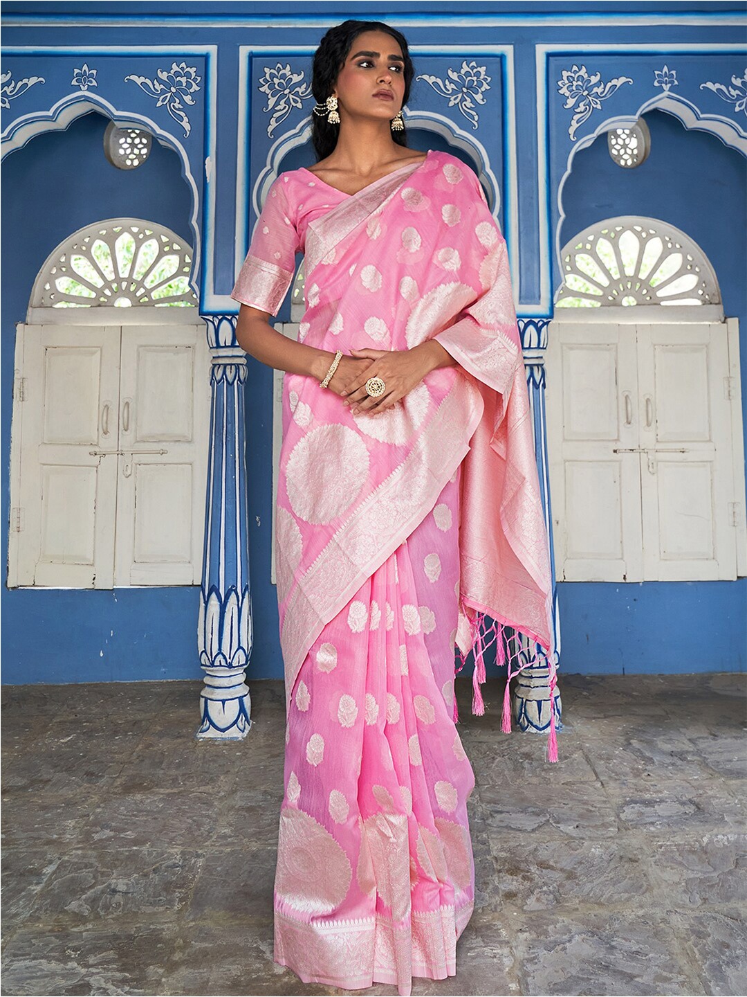 

Janasya Floral Woven Design Zari Saree, Pink