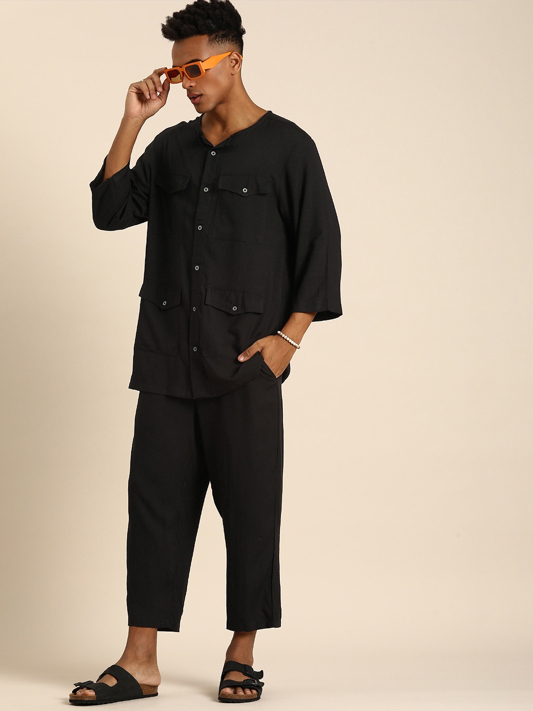 

Sangria Men Shirt with Trousers, Black