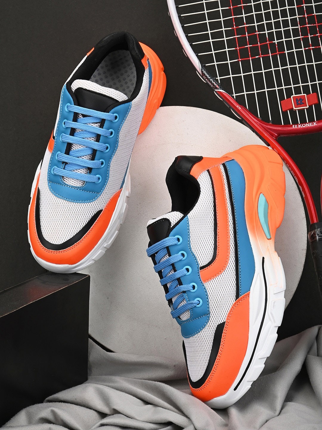 

Kook N Keech Men Orange Colourblocked Athletic Insole Lightweight Sneakers