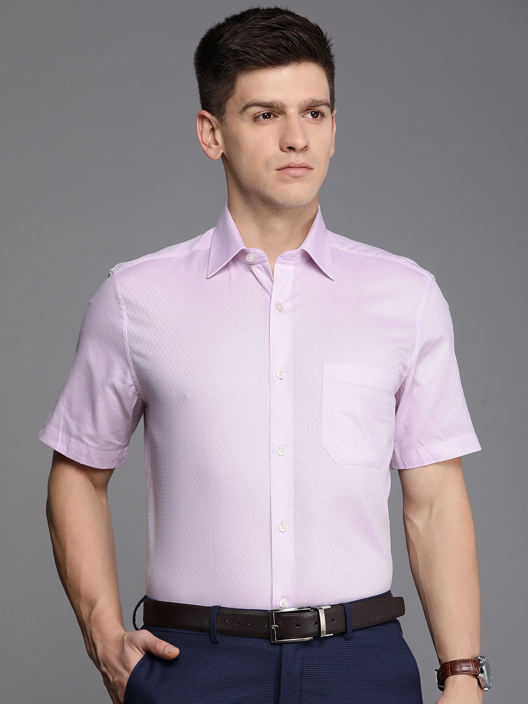 

Louis Philippe Men Slim Fit Opaque Formal Shirt, Mauve