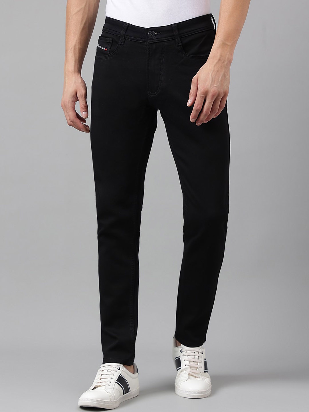 

Code 61 Men Clean Look Skinny Fit Low-Rise Stretchable Jeans, Black