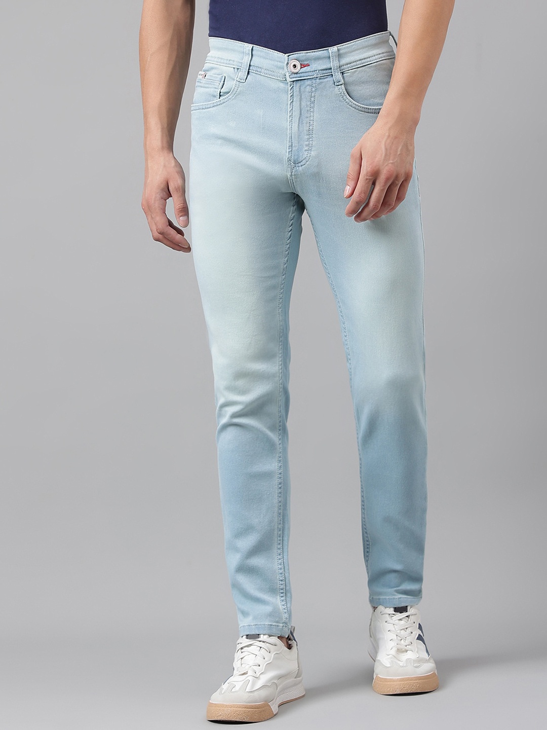 

Code 61 Men Turquoise Blue Skinny Fit Low-Rise Light Fade Acid Wash Stretchable Jeans