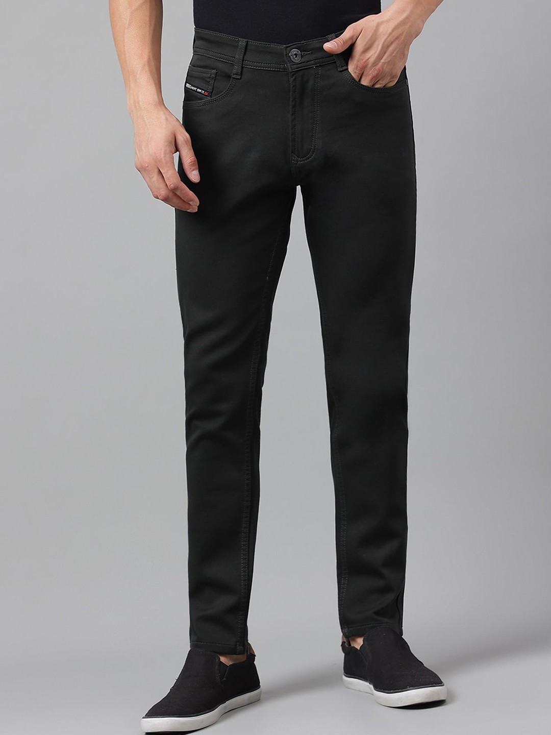

Code 61 Men Skinny Fit Low-Rise Clean Look Stretchable Jeans, Olive
