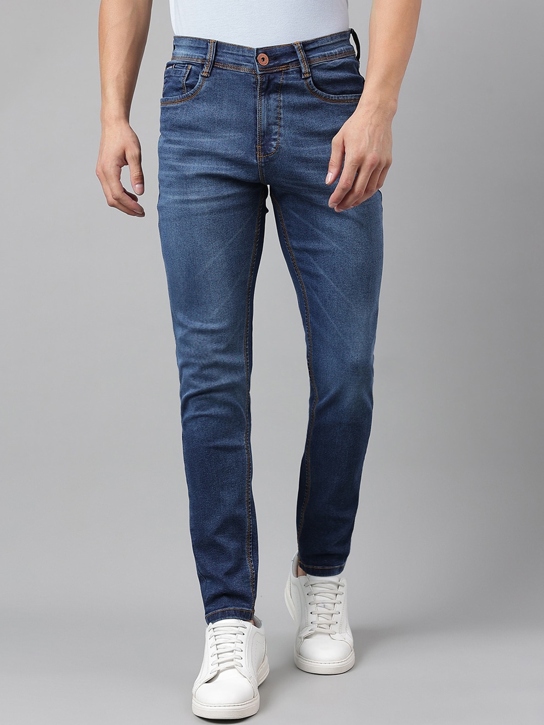 

Code 61 Men Skinny Fit Low-Rise Light Fade Stretchable Jeans, Blue